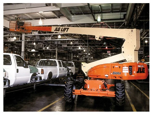 005_ART006_jlg_articulada_E600JP_18_metros.jpg